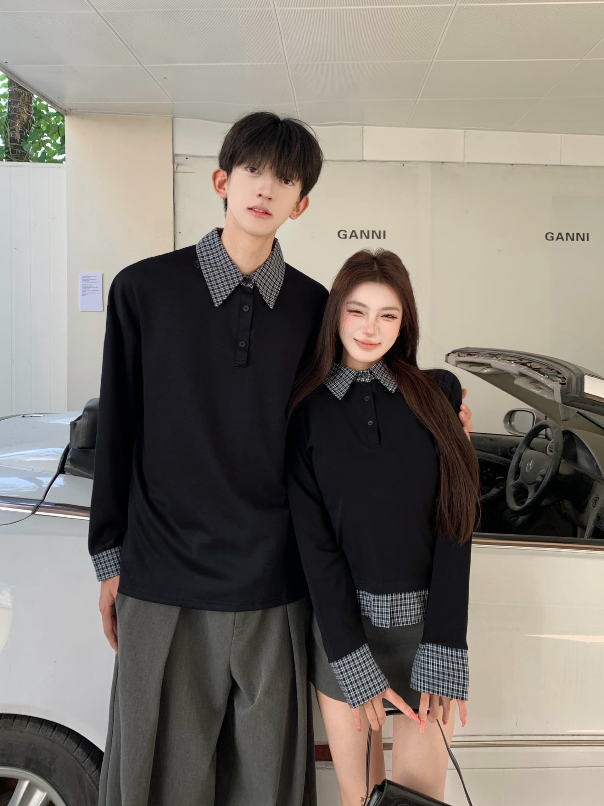 실사 2026 이른 가을 새로운 남녀 검정색 polo 긍정적 인 어깨 티셔츠 여성 디자인 센스 긴팔 넥타이 슬림해 보이는 품격 이미지 4