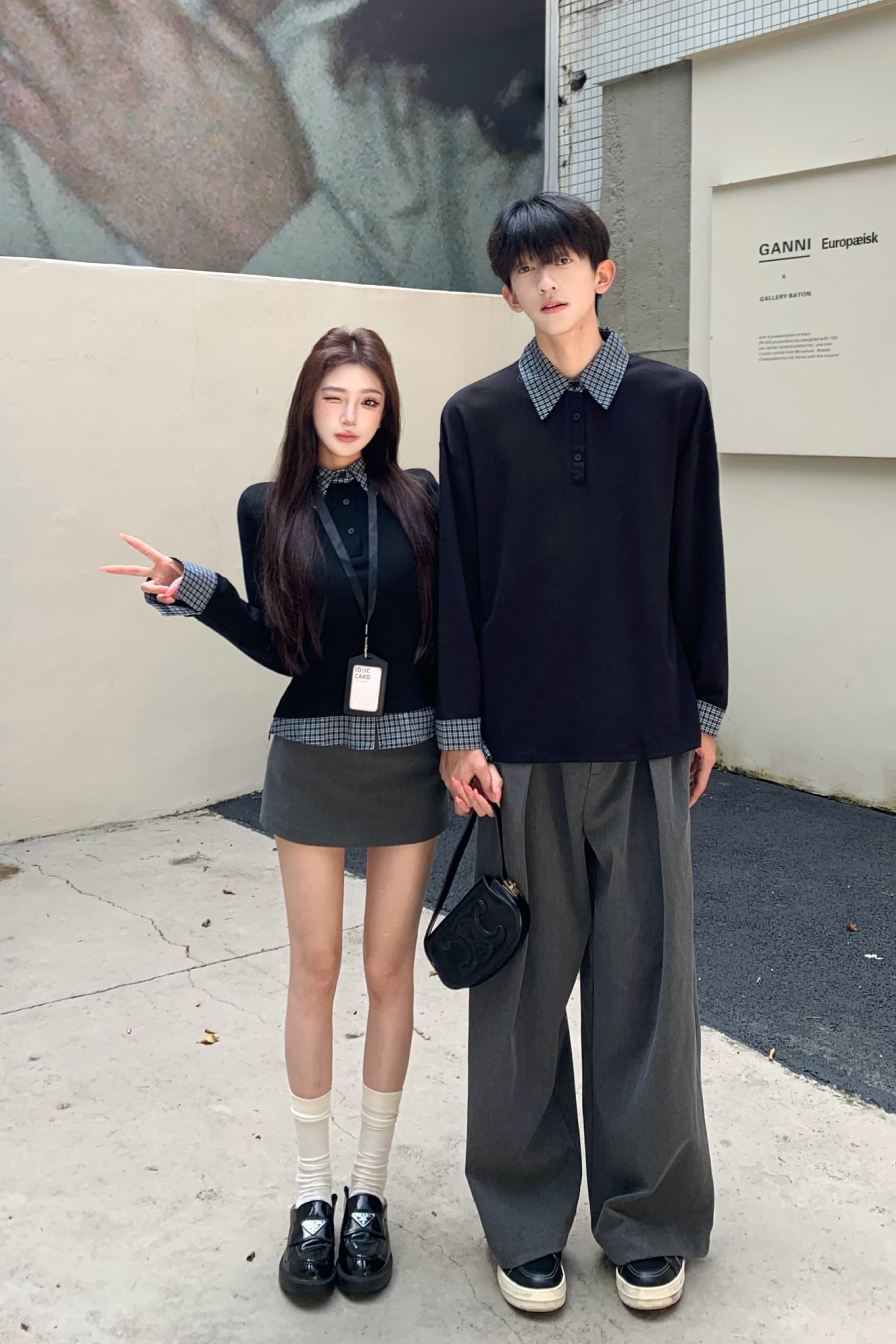실사 2026 이른 가을 새로운 남녀 검정색 polo 긍정적 인 어깨 티셔츠 여성 디자인 센스 긴팔 넥타이 슬림해 보이는 품격 이미지 7