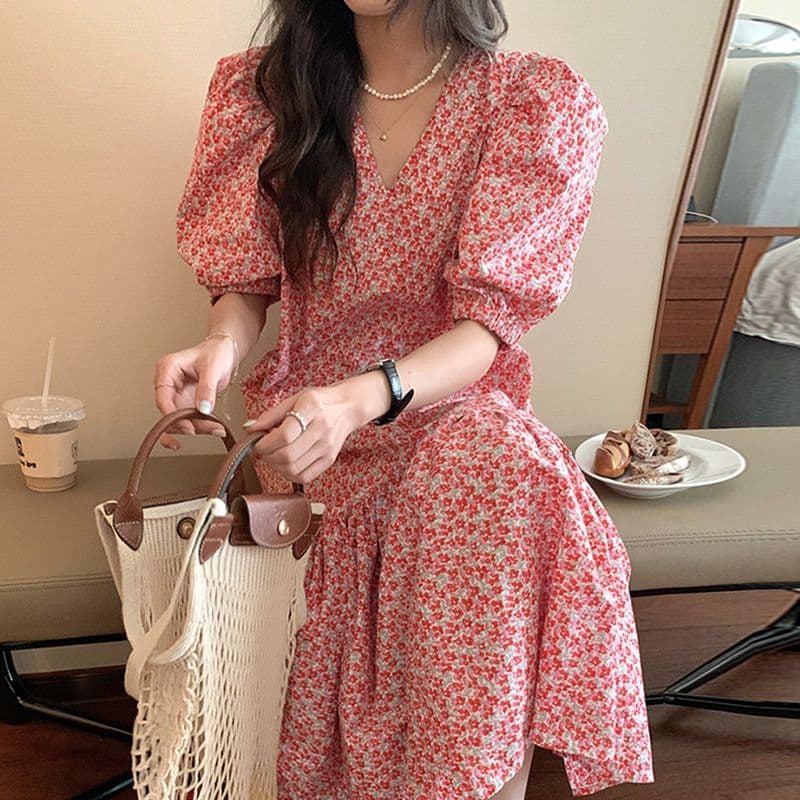 한국 chic 여름 프랑스식 달콤함 V넥 전체 화면 꽃무늬 루즈핏 패치워크 프릴 거품 소매 여성 드레스
