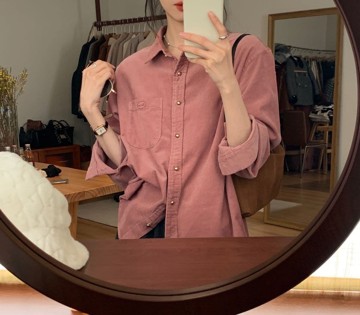 핑크색 코듀로이 긴팔 셔츠 여성 코트 가을 겨울 겨울 작은 키 고급 센스 유럽 상품 레트로 셔츠 맨위 상세 이미지 5