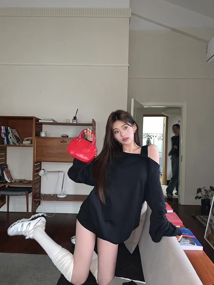 모방 후아 면 복합 루즈핏 비스듬한 어깨 의류 여성 봄 가을 새로운 디자인 센스 작은 대중 oversize 오프숄더 후드티 이미지 2
