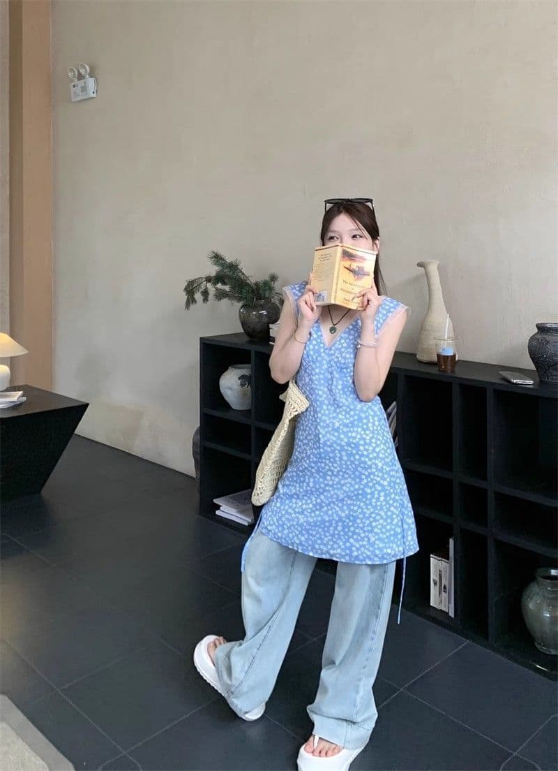 한 부서 파란색 신선함 꽃무늬 V넥 조끼 여성 드레스 여름 몸매 가꾸기 휴가 바람 민소매 허리 수축 짧은 치마 상세 이미지 11