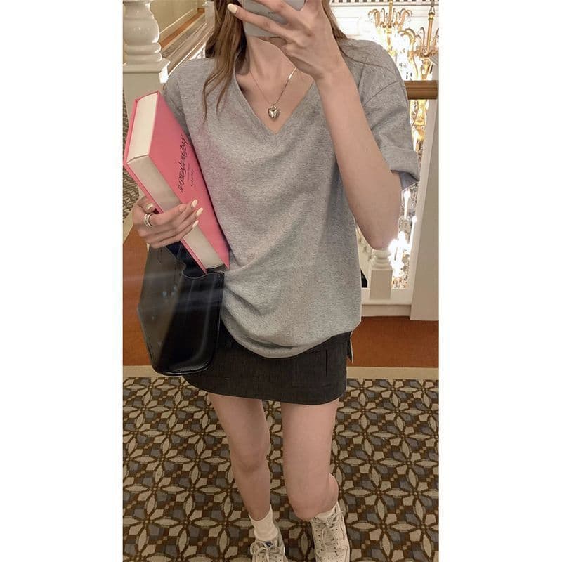 V넥 단색 티셔츠 여성용 짧은 소매 만나는 캐주얼 루즈핏 이미지 4