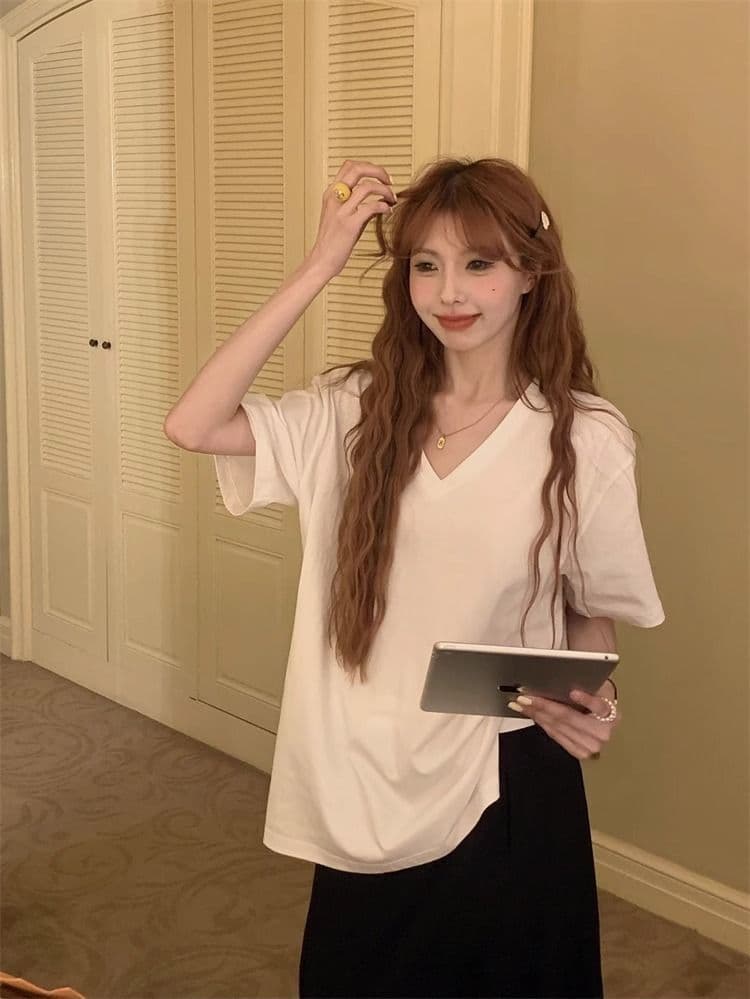V넥 단색 티셔츠 여성용 짧은 소매 만나는 캐주얼 루즈핏 상세 이미지 2