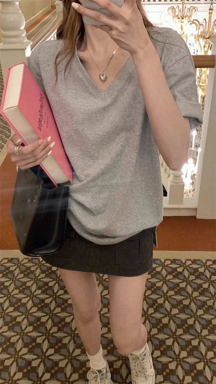 V넥 단색 티셔츠 여성용 짧은 소매 만나는 캐주얼 루즈핏 상세 이미지 16