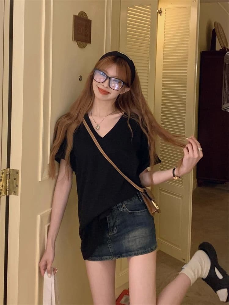 V넥 단색 티셔츠 여성용 짧은 소매 만나는 캐주얼 루즈핏 상세 이미지 18