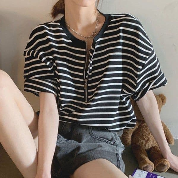 스트라이프 반팔 스트라이프 지퍼 반팔 티셔츠 여성 여름 새로운 개성 거리 라운드 넥 빅 사이즈 루즈핏 다용도