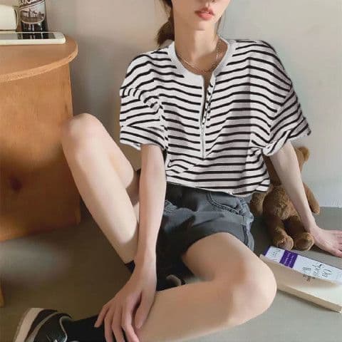 스트라이프 반팔 스트라이프 지퍼 반팔 티셔츠 여성 여름 새로운 개성 거리 라운드 넥 빅 사이즈 루즈핏 다용도 이미지 2