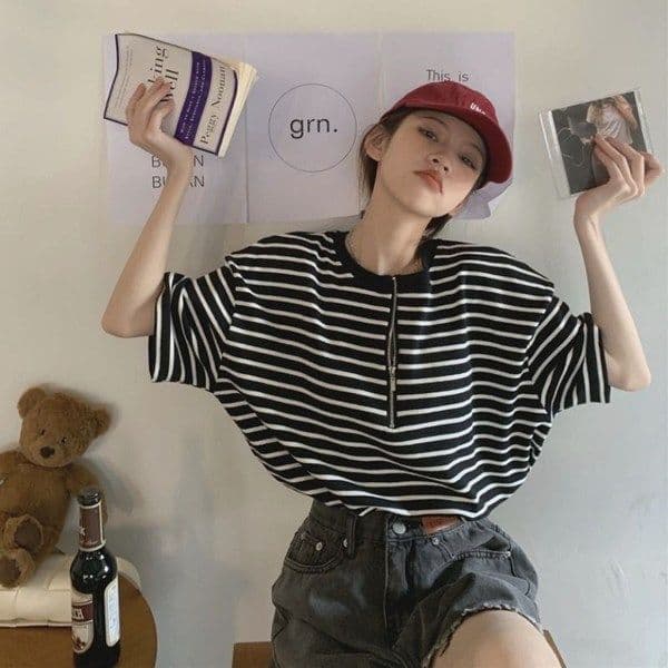 스트라이프 반팔 스트라이프 지퍼 반팔 티셔츠 여성 여름 새로운 개성 거리 라운드 넥 빅 사이즈 루즈핏 다용도 이미지 4
