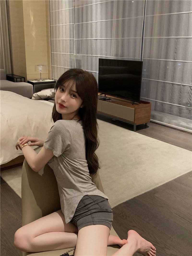 한국 동대문 폭발 대외 무역 여름 V넥 기본 셔츠 불규칙 핫걸 순수한 욕망 바람 반팔 맨위 상세 이미지 2