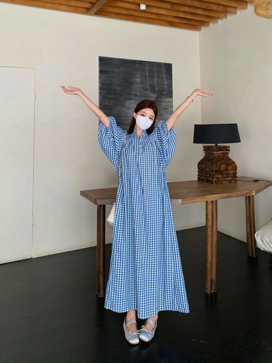여름 아름다운 작은 치마 고유 한 아름다운 수준 센스 빅 사이즈 파란색 체크무늬 거품 소매 여성 드레스 상세 이미지 10
