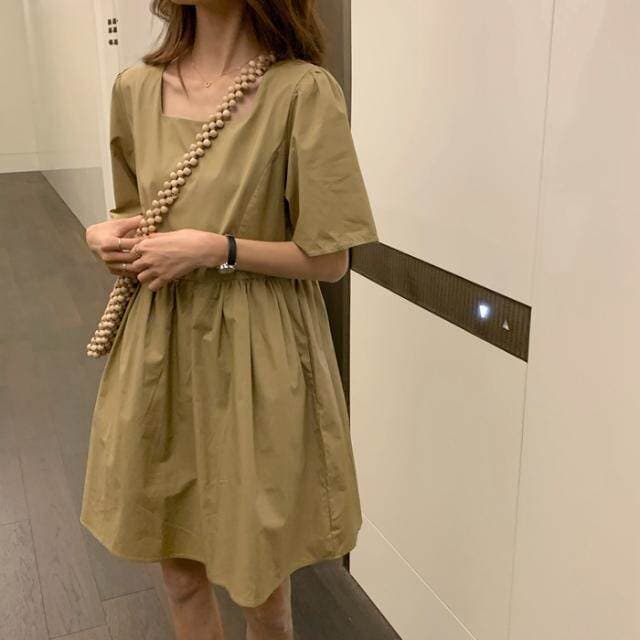 2026 새로운 새로운 와인 레드 차가운 실크 코튼 루즈핏 반팔 광장 칼라 여성 드레스 인터넷 유명인 외국 가스 치마 상세 이미지 6