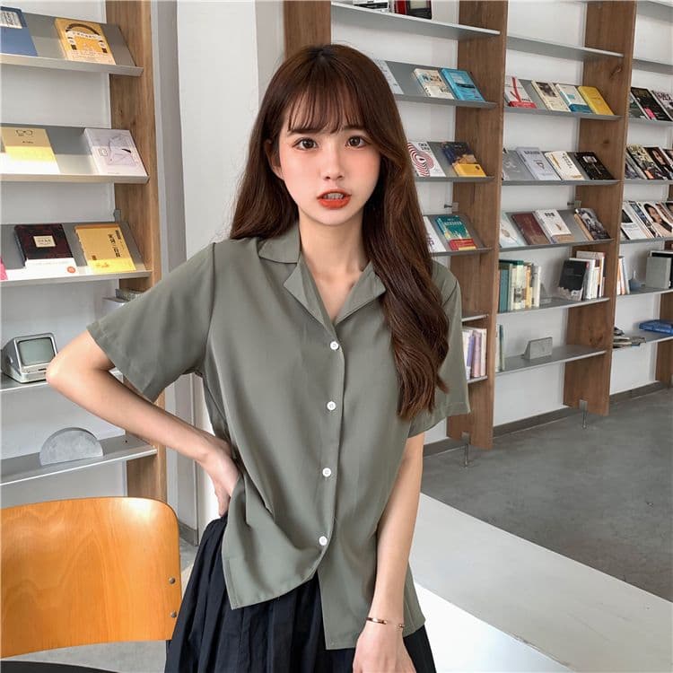 품격 폴로 칼라 화이트 여성 셔츠 디자인 센스 작은 대중 맨위 여성 다용도 반팔 셔츠 트렌디 상세 이미지 11