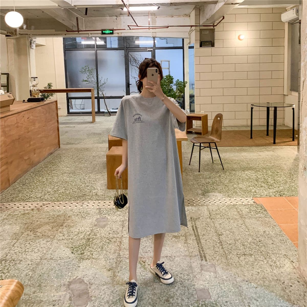 부주의 한 게으른 바람 롱 코트 롱 스커트 티셔츠 드레스 여름 한 스타일 새로운 여성 슬림해 보이는 트임 반팔 상세 이미지 8