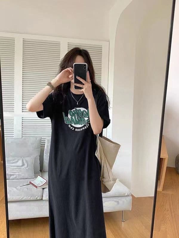 2026 여름 새로운 반팔 티셔츠 여성 롱 코트 무릎 아래 트임 프린트 드레스 패션 여성 상세 이미지 9