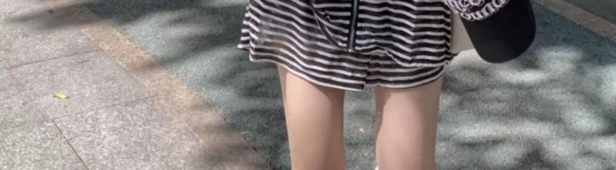 패션 캐주얼 루즈핏 스트라이프 세트 여자 학생 봄 여름 가을 캐미솔 후드 재킷 반바지 3종 세트 상세 이미지 4