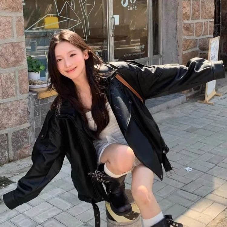 유럽 상품 레트로 고급 센스 가죽 재킷 여성 코트 2026 년 이른 가을 새로운 디자인 센스 pu 재킷 오토바이 서비스 맨위 이미지 4