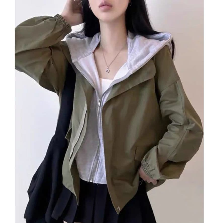 한국 chic 가을 디자인 센스 단색 캐주얼 페이크 레이어드 후드 지퍼 벌룬 소매 루즈핏 바람막이 여성 코트