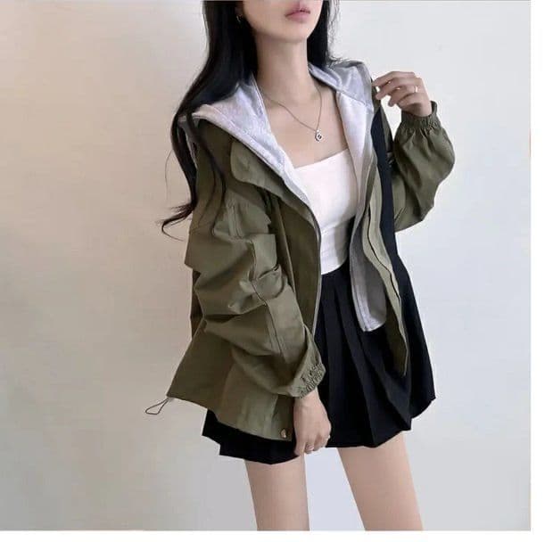 한국 chic 가을 디자인 센스 단색 캐주얼 페이크 레이어드 후드 지퍼 벌룬 소매 루즈핏 바람막이 여성 코트 상세 이미지 1
