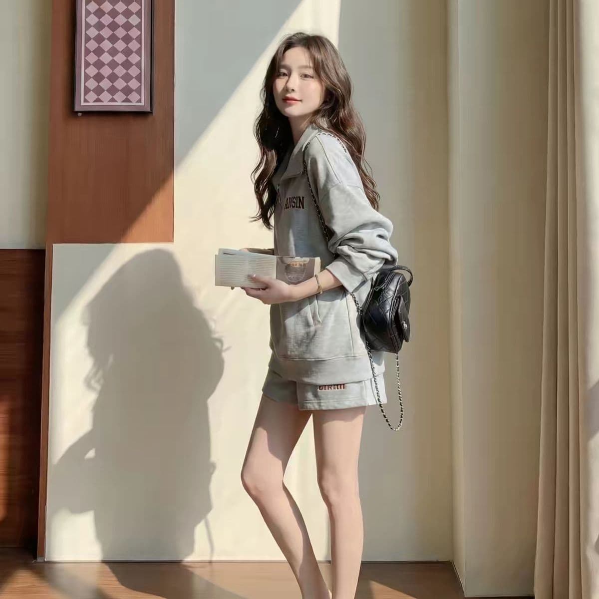 캐주얼 세트 여성 아메리칸 알파벳 폴로 칼라 후드티 재킷 2027 년 봄 가을 허리밴드 반신 스커트 투피스 세트 상세 이미지 5