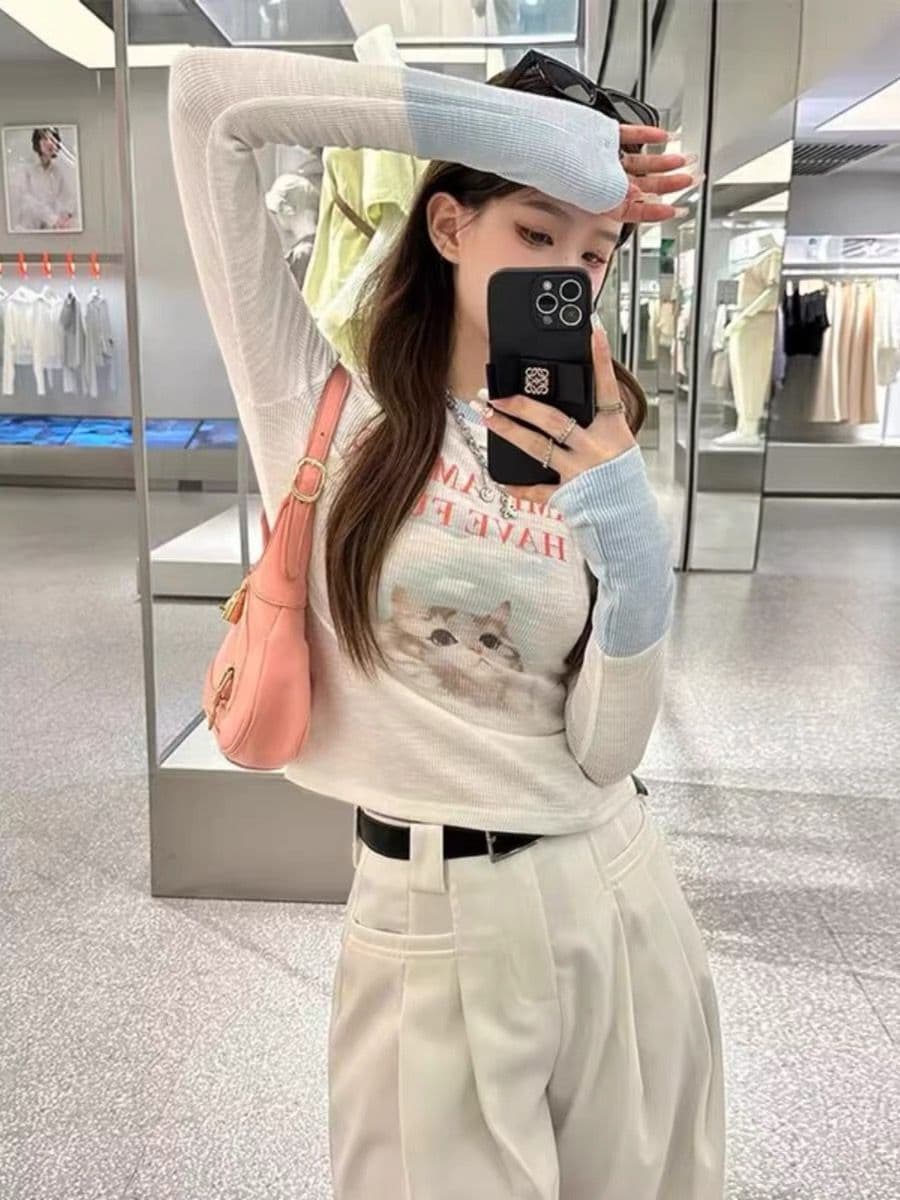 리브 몸매 가꾸기 슬림해 보이는 고양이 프린트 긴팔 티셔츠 상세 이미지 2