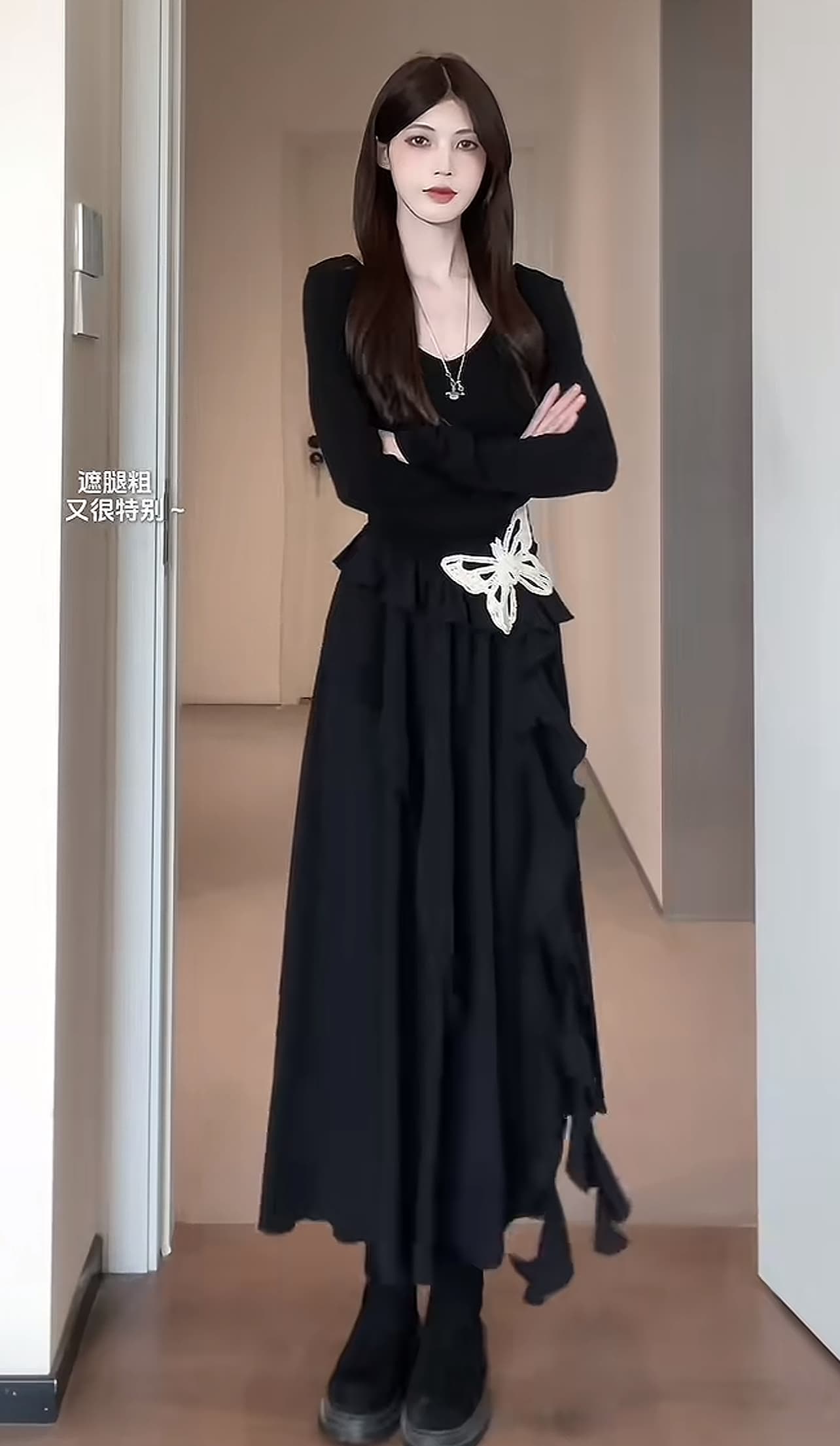 마츠모토 애도 애도 나비 치마 작은 검은 드레스 불규칙 치마 단색 긴팔 드레스 허리 수축 롱 코트 드레스 이미지 5