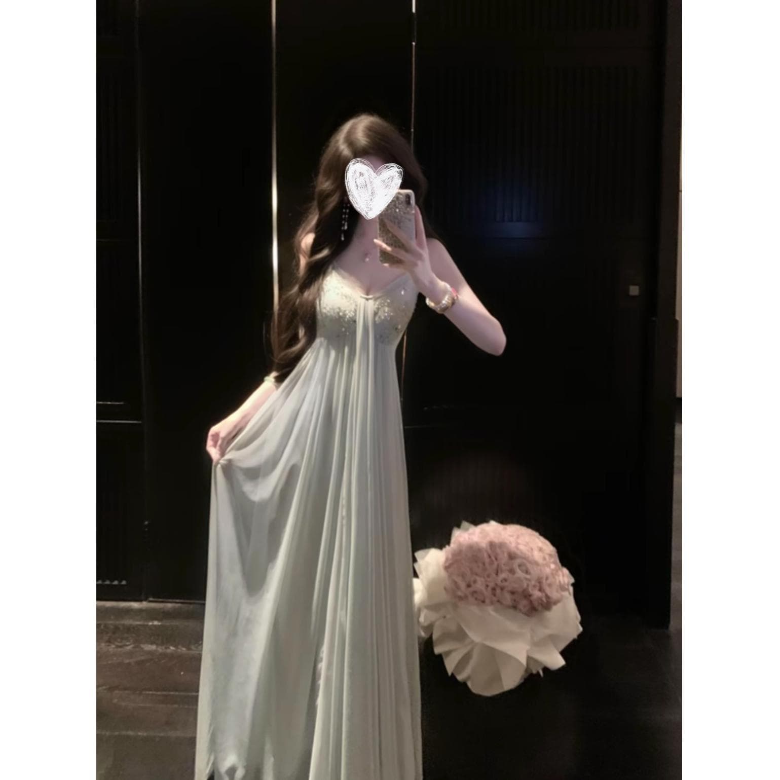 빅 사이즈 이리저리 떠다니다 번쩍였다 조각 부드러운 품격 바람 여름 스팽글 리본 슬립 허리 수축 슬림해 보이는 여성 드레스 상세 이미지 3