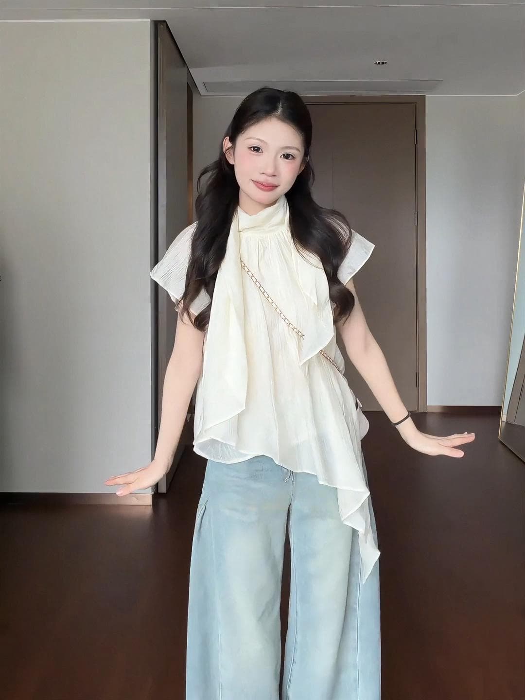 빅 사이즈 지방 mm 프랑스식 레트로 스탠드 칼라 반팔 여성 셔츠 고급 센스 루즈핏 부드러운 바람 리본 표지 배 맨위