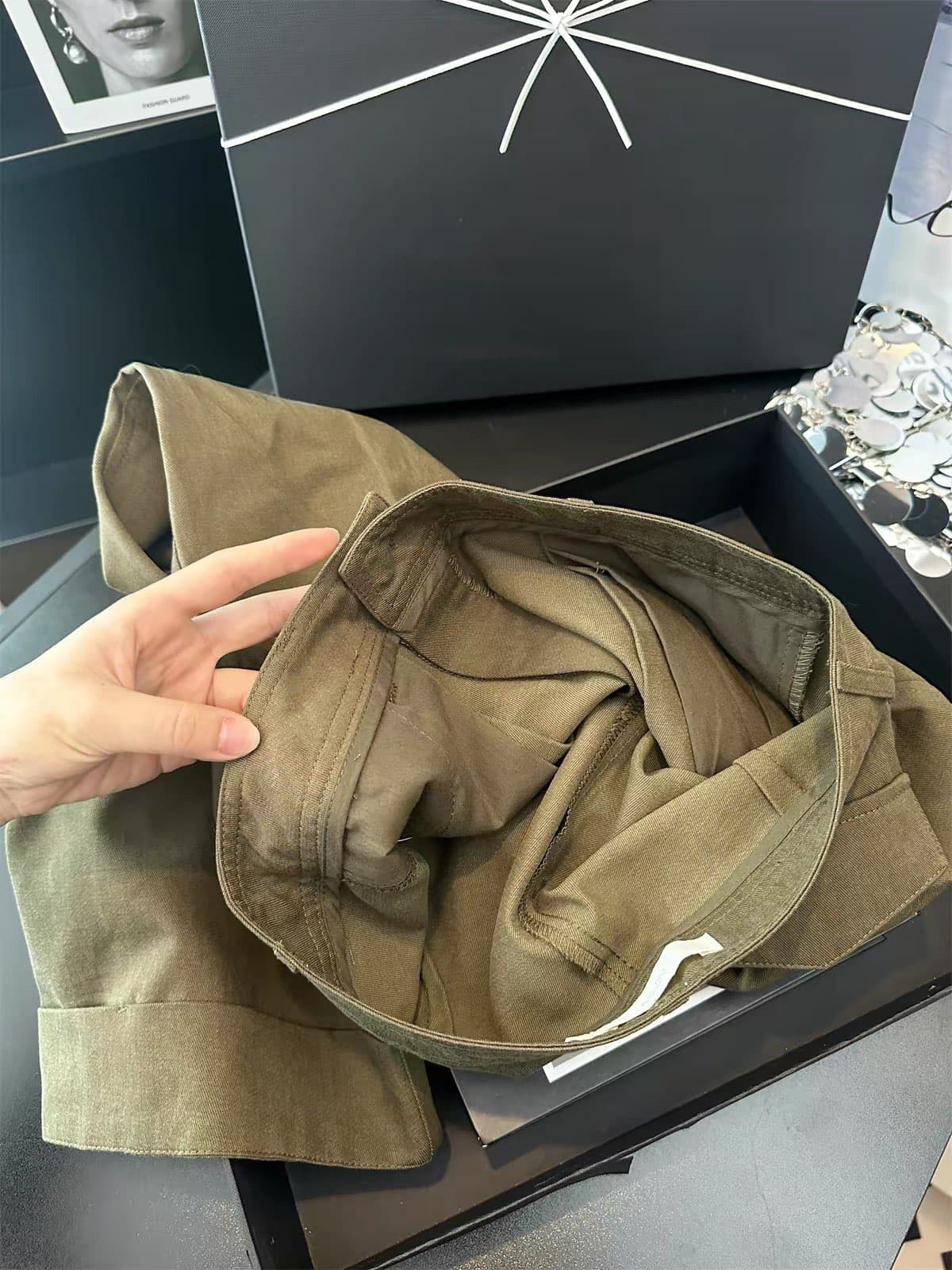 chao 수준 추천 브라운 고급 플리츠 슬랙스 아이들 2026 년 한 물품 琎 구두 고급 센스 스트레이트 바지 이미지 2