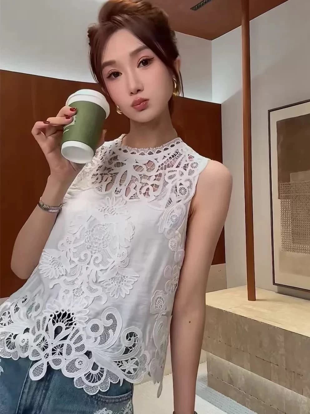 남쪽 법 휴일 바람 고급 무거운 작업 디자인 센스 아마 홀로우 아웃 레이스 조끼 여성 셔츠 스택 착용 싱글 착용 수 있습니다. 이미지 3