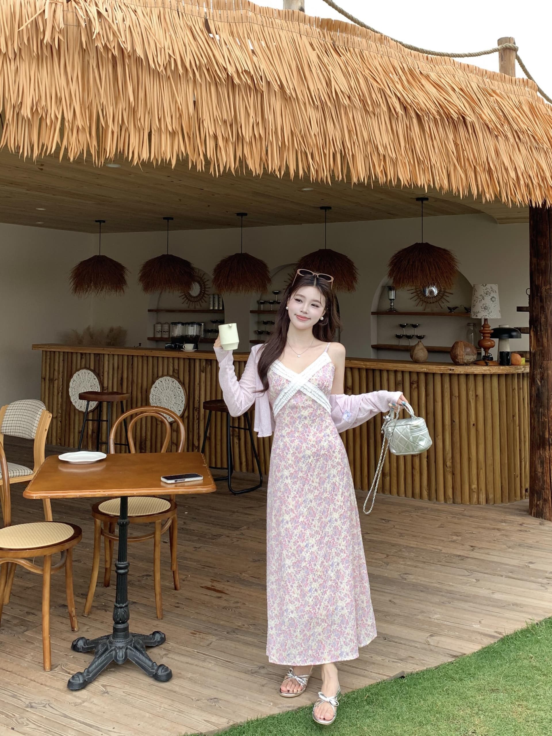 실사 빅 사이즈 꽃 안개 보라색 한국 스타일 V넥 슬립 꽃무늬 여성 드레스 부드러운 품격 휴가 바람 여름 롱 스커트 이미지 2