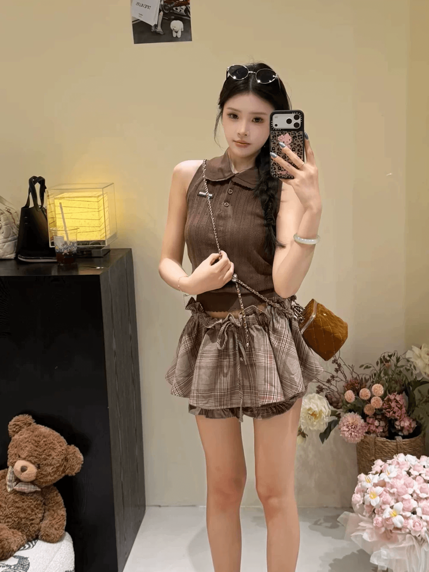 새로운 레트로 세련된 연령 감소 폴로 칼라 니트 조끼 맨위 허리밴드 체크무늬 꽃밭 반바지 세트 이미지 3