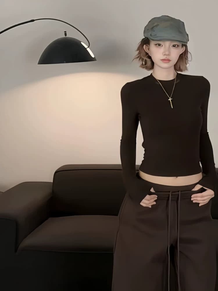 아메리칸 핫걸 바람 라운드 넥 긴팔 티셔츠 여성 가을 겨울 새로운 몸매 가꾸기 쇼트 스타일 털이 있는 기본 셔츠 고급 센스 맨위 상세 이미지 1