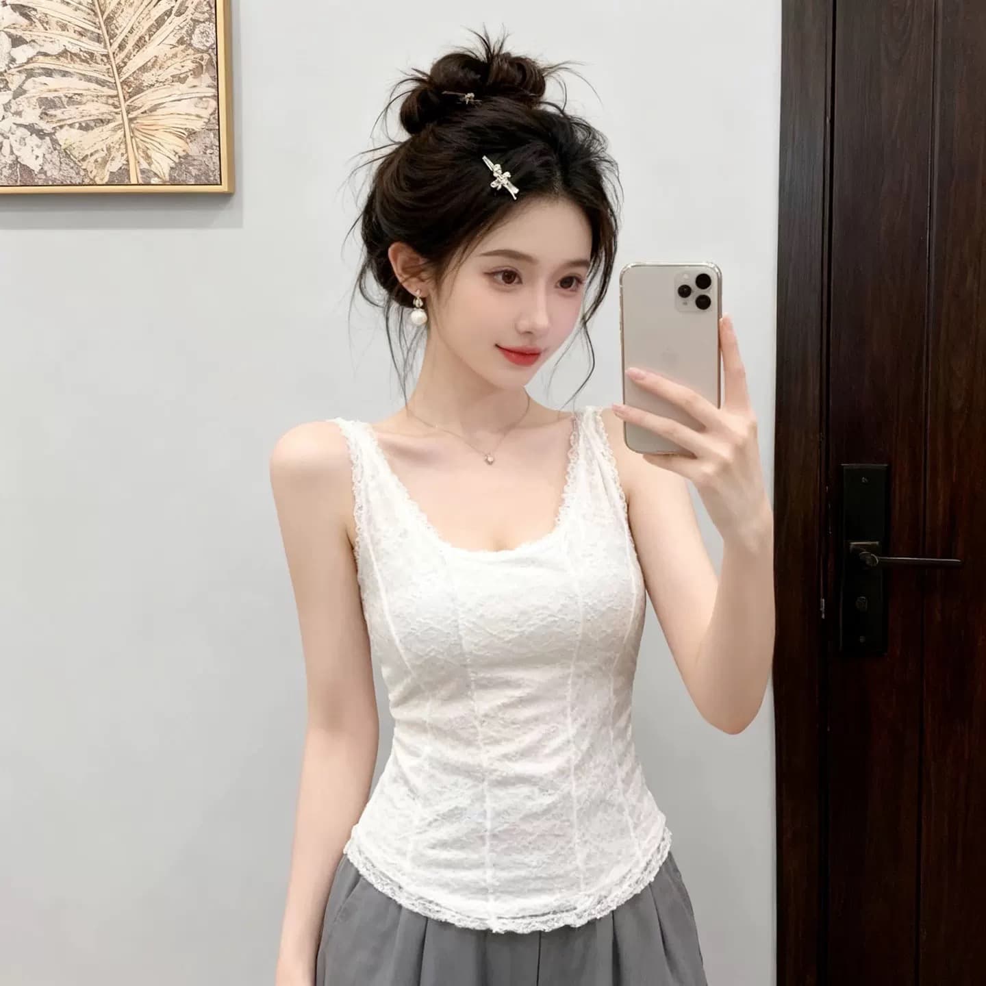 u 칼라 순수한 욕망 바람 섹시함 레이스 캐미솔 2026 봄 새로운 몸매 가꾸기 민소매 맨위
