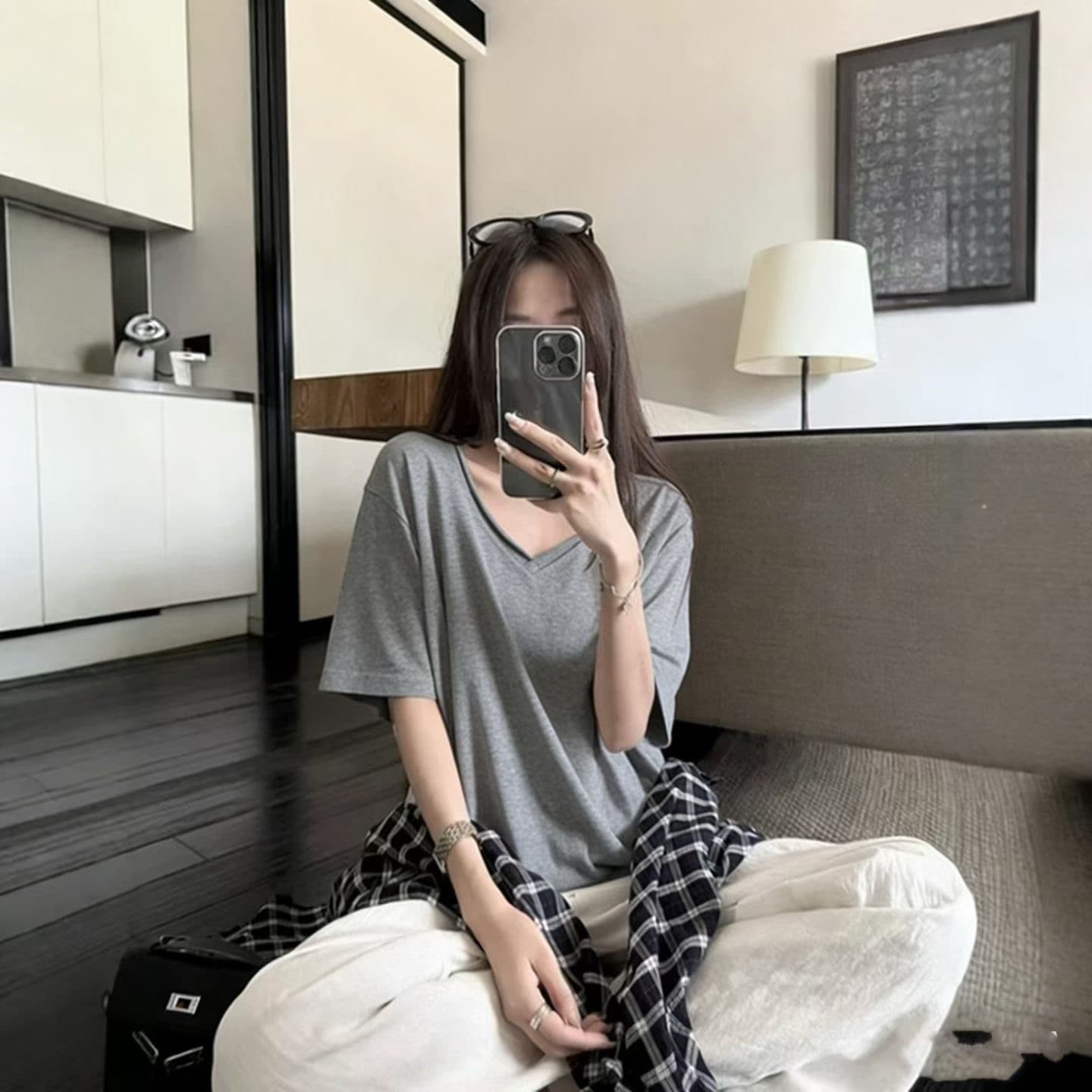 한국 느슨함 센스 순면 반팔 루즈핏 느긋한 V넥 티셔츠 여성 여름 고급 디자인 센스 다용도 볼륨 측면에 의류 이미지 3
