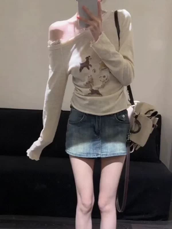 한 부서 품격 두 조각 여성 세트 여름 새로운 비스듬한 칼라 오프숄더 강아지 긴팔 티셔츠 슬림해 보이는 맨위 이미지 2