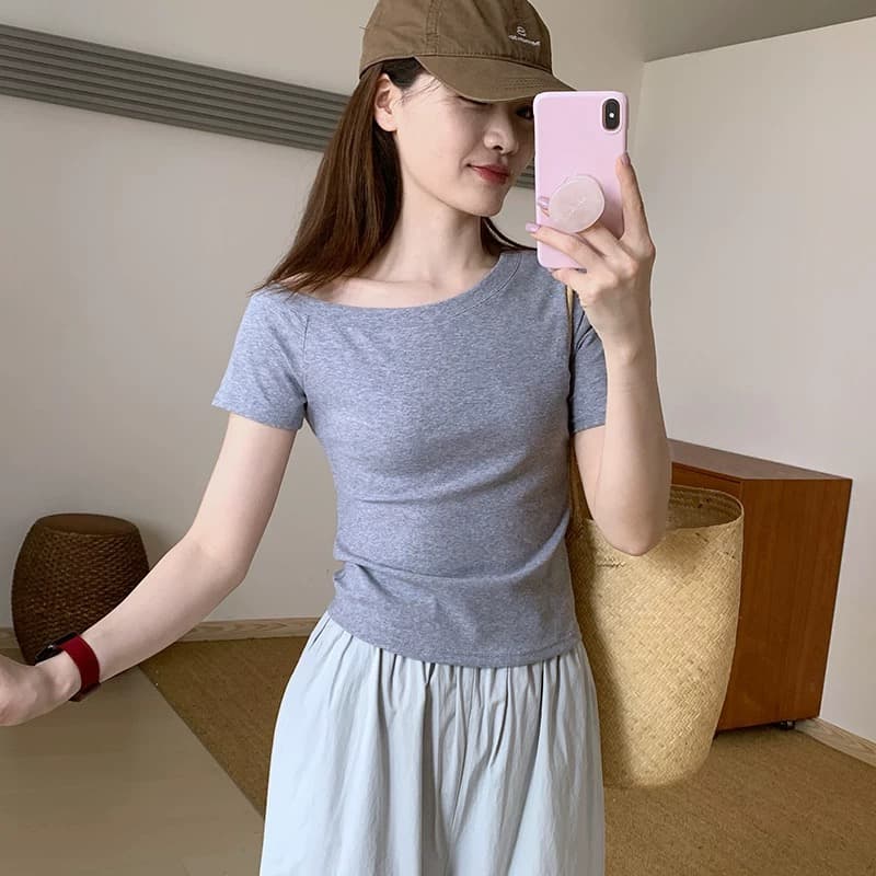 단어 인사이드 달콤함 품격 거리 밖 비스듬한 어깨 반팔 2026 여름 새로운 몸매 가꾸기 다용도 연령 감소 슬림해 보이는 맨위 티셔츠 상세 이미지 1