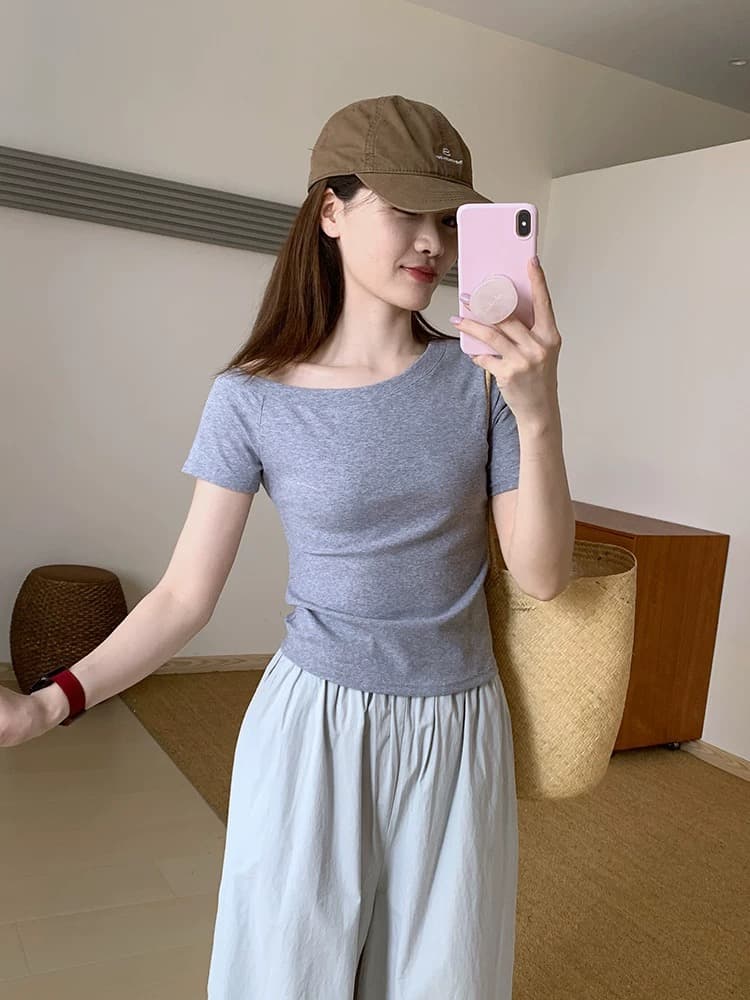단어 인사이드 달콤함 품격 거리 밖 비스듬한 어깨 반팔 2026 여름 새로운 몸매 가꾸기 다용도 연령 감소 슬림해 보이는 맨위 티셔츠 상세 이미지 4