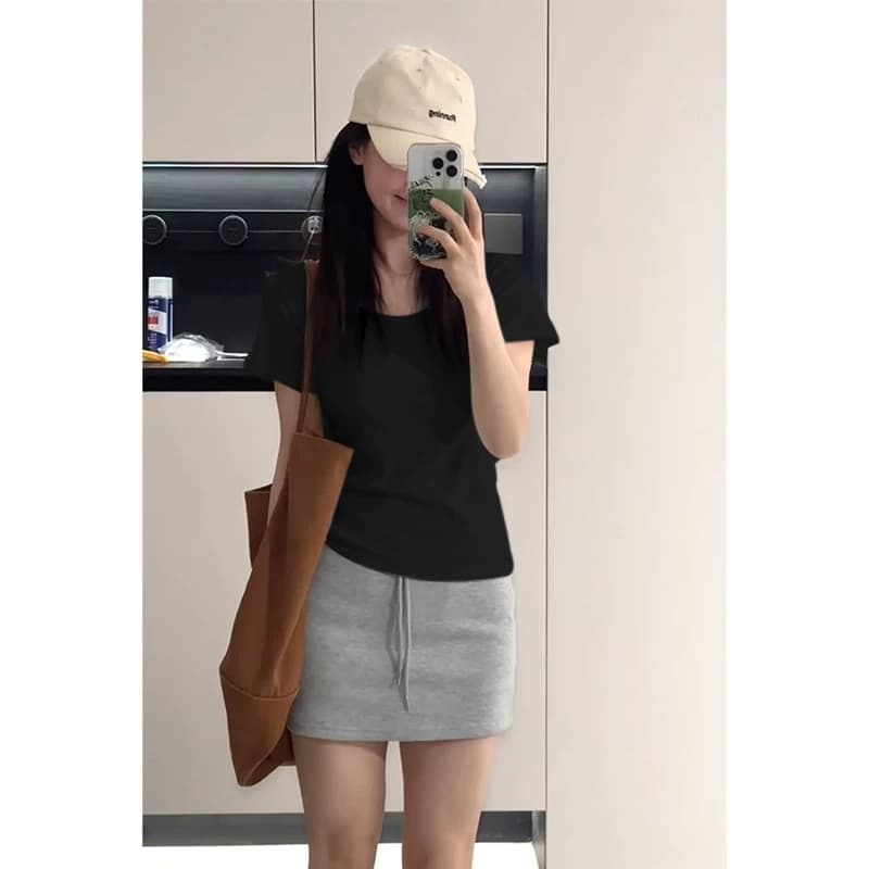 한 부서 화이트 u 칼라 몸매 가꾸기 긍정적 인 어깨 반팔 티셔츠 여성 2026 새로운 폭발 여름 다용도 슬림해 보이는 반소매 맨위 이미지 4
