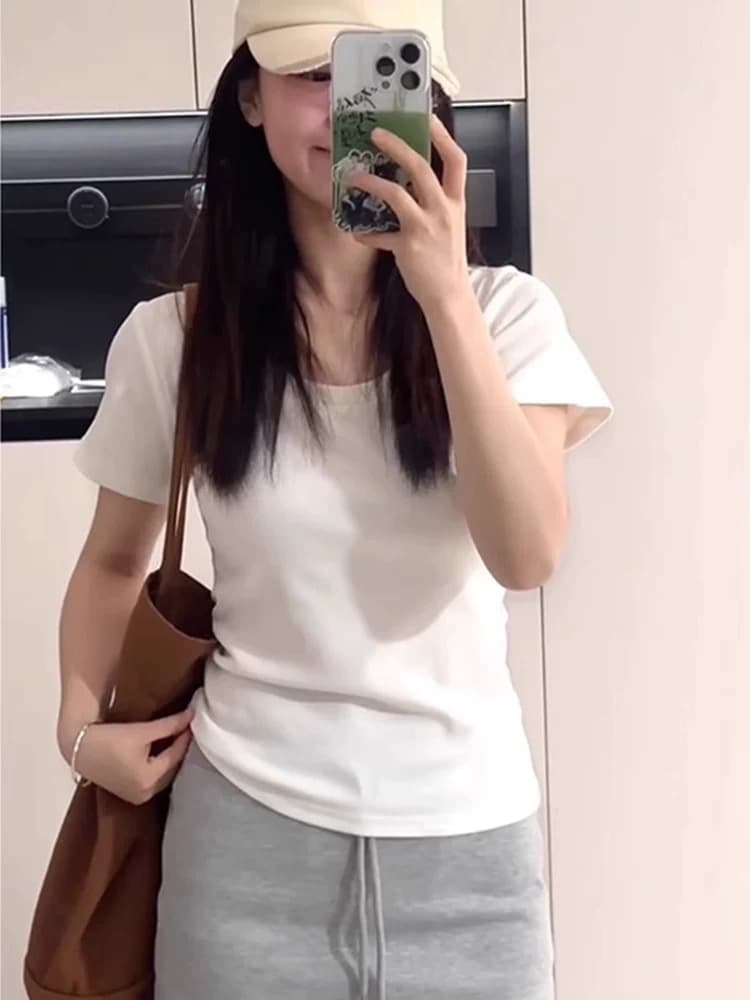 한 부서 화이트 u 칼라 몸매 가꾸기 긍정적 인 어깨 반팔 티셔츠 여성 2026 새로운 폭발 여름 다용도 슬림해 보이는 반소매 맨위 상세 이미지 4