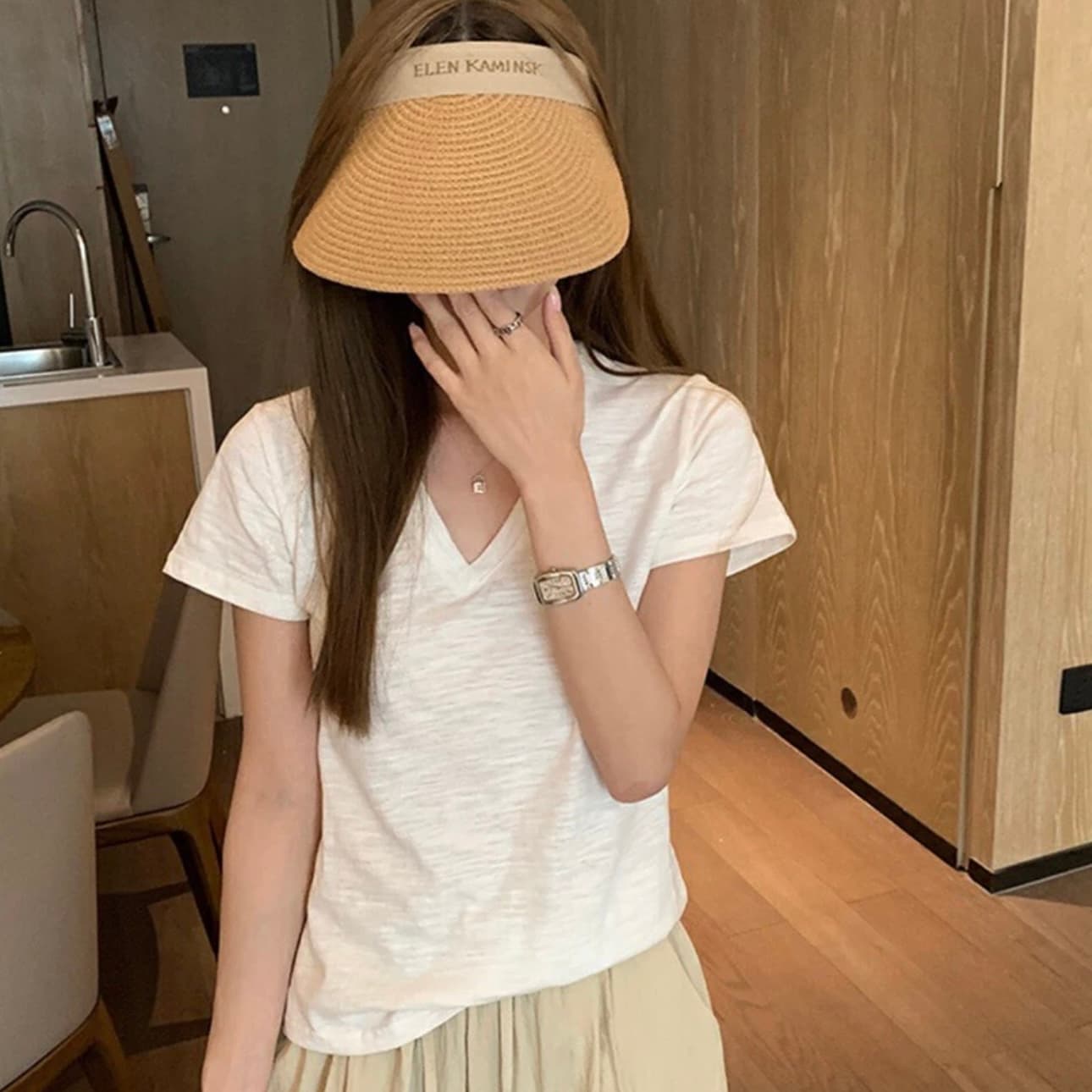 한 부서 화이트 V넥 티셔츠 여성 대나무 마디 면 반팔 맨위 여름 루즈핏 느긋한 느슨함 센스 긍정적 인 어깨 반소매 동정 이미지 5