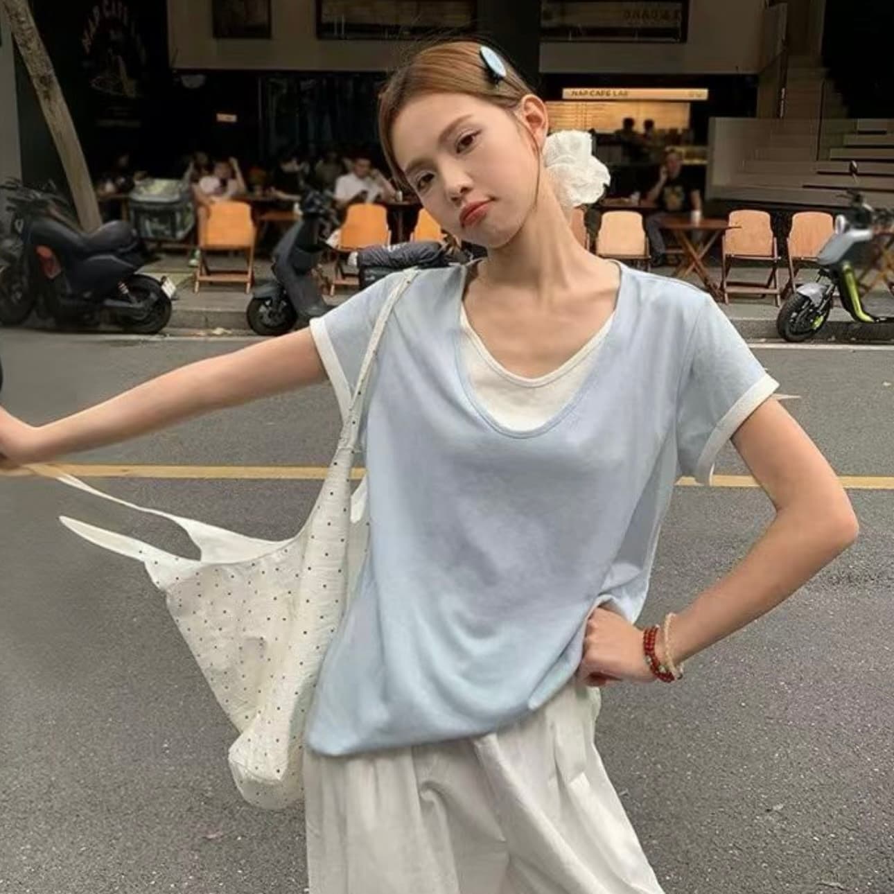 출퇴근 부서 작은 대중 페이크 레이어드 패치워크 맨위 여성 여름 눈꽃 면 루즈핏 V넥 반팔 배색 디자인 센스 티셔츠 상세 이미지 1
