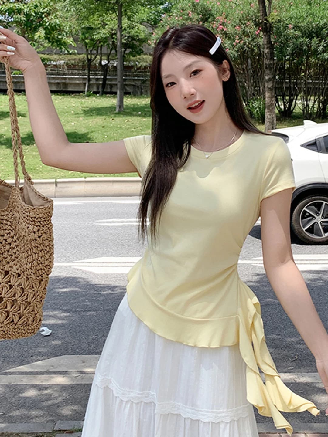 도파민 황색 긍정적 인 어깨 반팔 티셔츠 여성 여름 달콤함 핫걸 꼬집기 허리 작은 셔츠 불규칙 프릴 맨위 상세 이미지 5