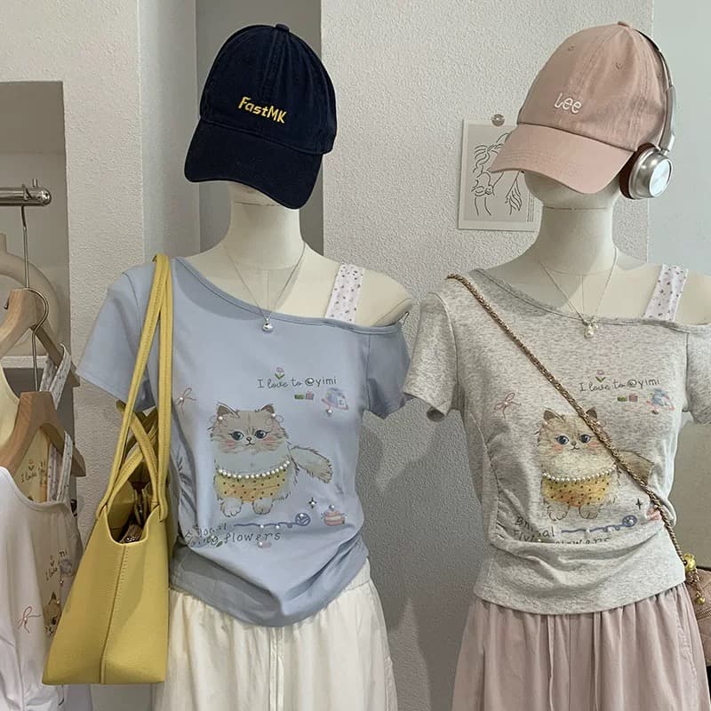 kekezoon 만화 고양이 프린트 비스듬한 칼라 오프숄더 반팔 몸매 가꾸기 슬림해 보이는 티셔츠 여름 패션 맨위
