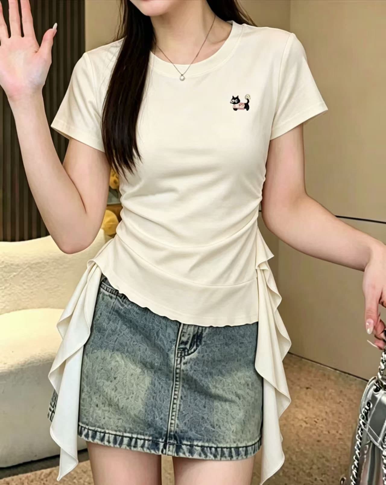 한 부서 고급 센스 핫걸 불규칙 프릴 반팔 티셔츠 여성 여름 새로운 허리 수축 슬림해 보이는 순수한 욕망 맨위 상세 이미지 5