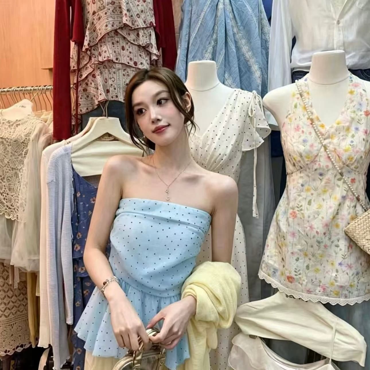 보존 섹션 추천 달콤함 보트넥 오프숄더 도트 무늬 튜브탑 조끼 여성 여름 섹시함 슬림해 보이는 주름 맨위 이미지 5