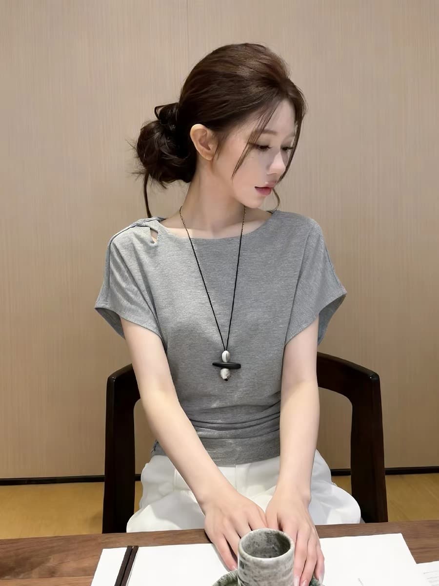 디자인 센스 작은 대중 반팔 티셔츠 여성 여름 새로운 패션 품격 슬림해 보이는 다용도 고유 한 그레이트 봐 의류