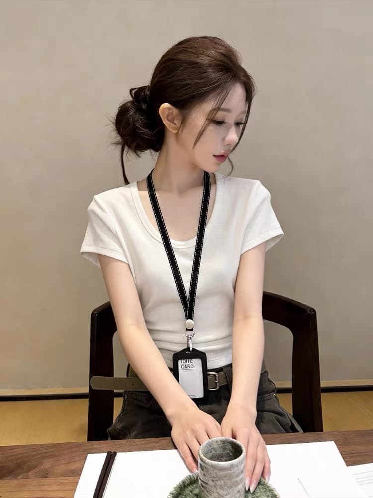 출퇴근 기초 섹션 u 칼라 반팔 티셔츠 여성 2026 년 여름 새로운 일상 다용도 품격 작은 셔츠 익스트림 제인 맨위 상세 이미지 6