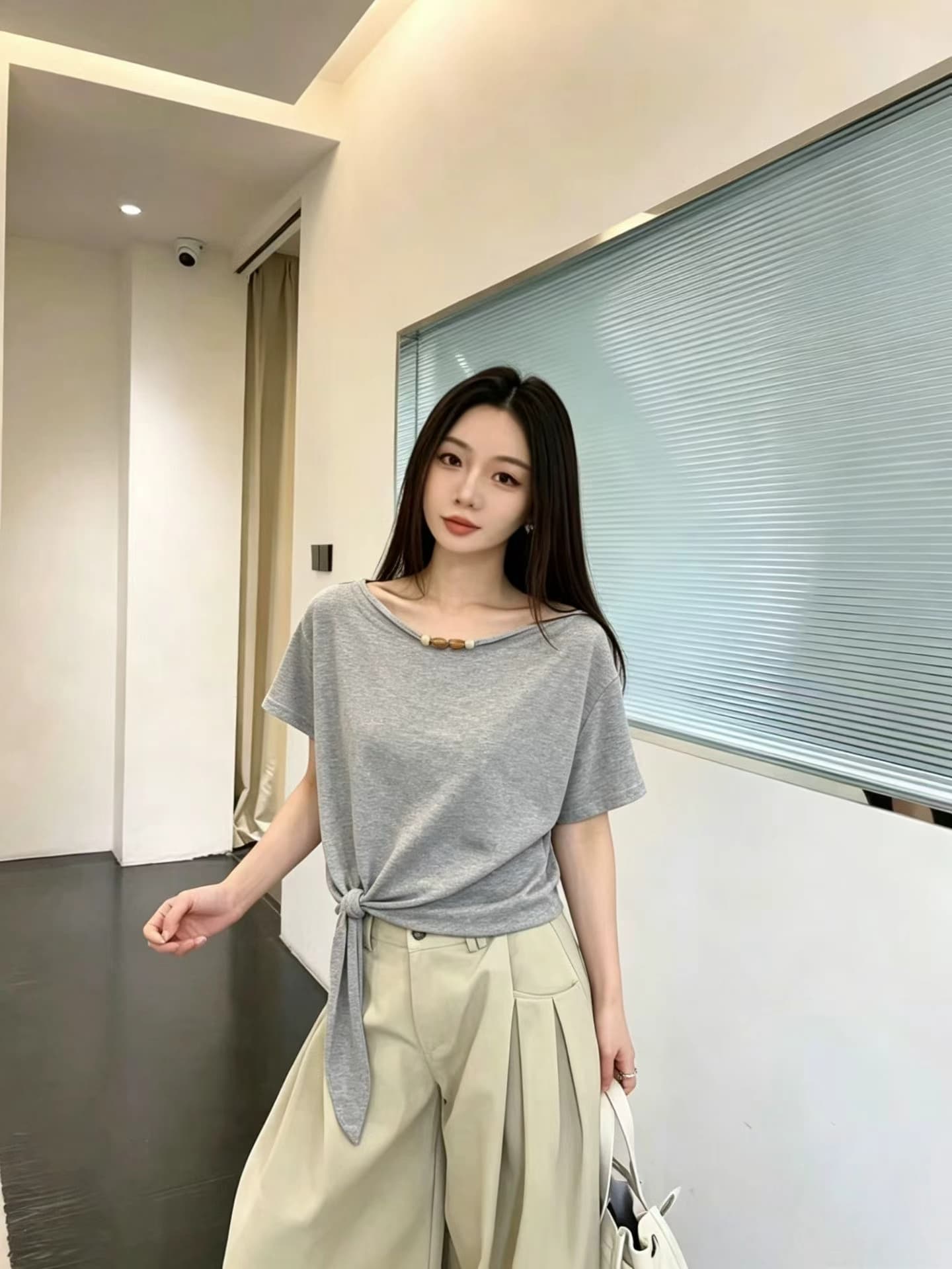 한 부서 문자 프린트 여름 여성 의류 2026 새로운 몸매 가꾸기 패션 외국 가스 디자인 센스 라운드 넥 작은 대중 맨위 여성 상세 이미지 8