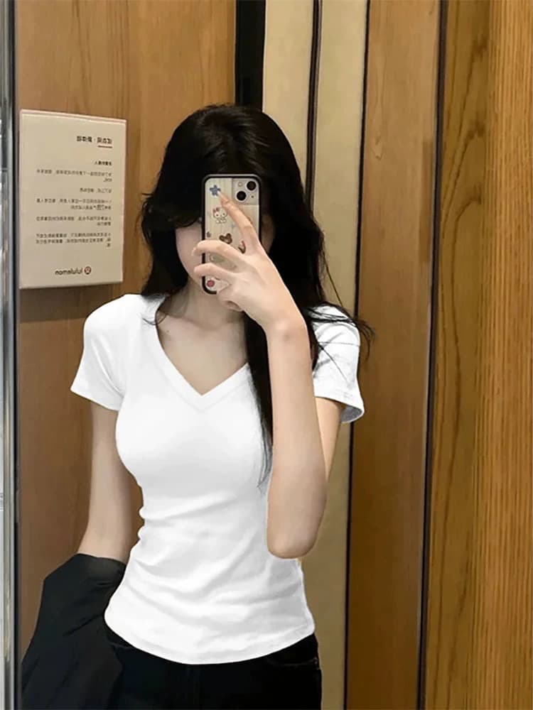 아메리칸 핫걸 긍정적 인 어깨 V넥 반팔 티셔츠 여성 여름 기초 섹션 다용도 몸매 가꾸기 슬림해 보이는 꽃 회색 만나는 맨위 이미지 3